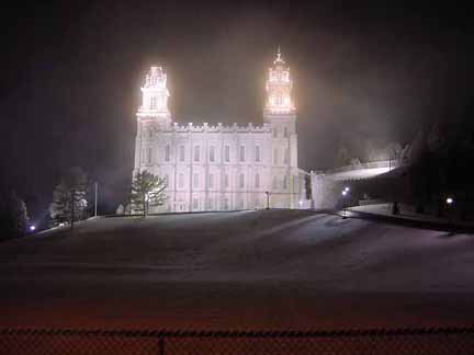 R-temple-night_f